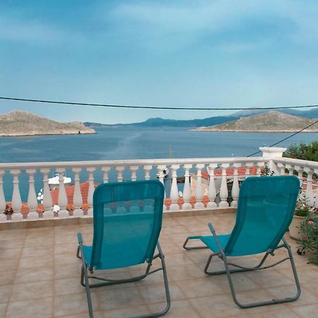 Villa Niovi Chalki Town Buitenkant foto